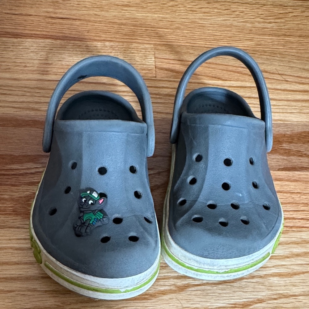 CROCS Kids Gray Water Shoes with Green Trim